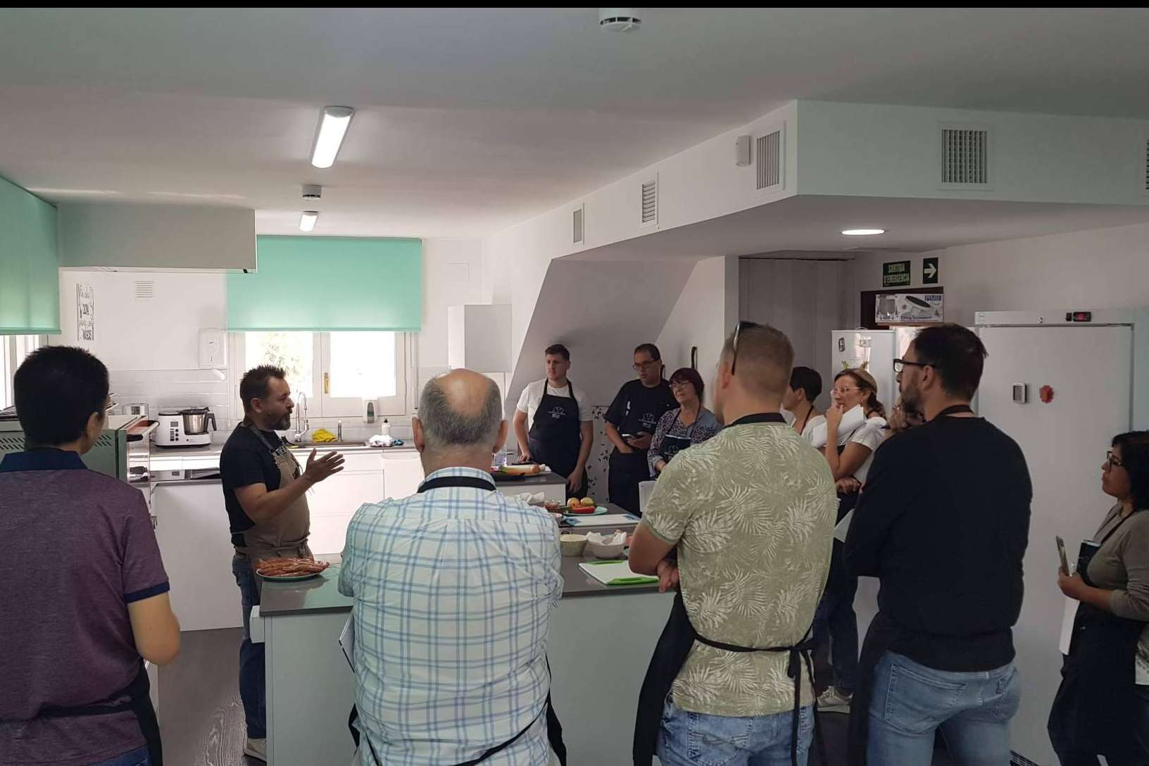 Ochimanikia, escuela de cocina tradicional en Barcelona para niños y adultos