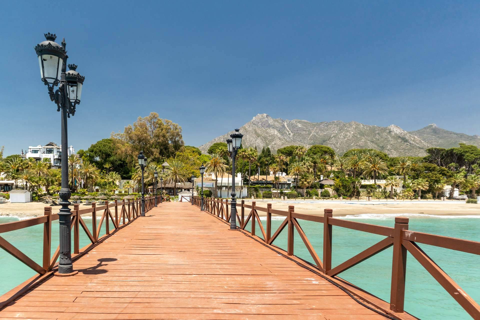 Los beneficios que ofrece la inmobiliaria Marbella con sus casas ubicadas en la Costa del Sol