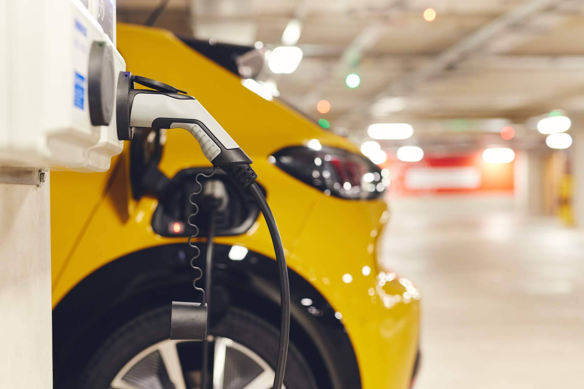 Ahorrar con el vehículo eléctrico con la instalación de un Wallbox