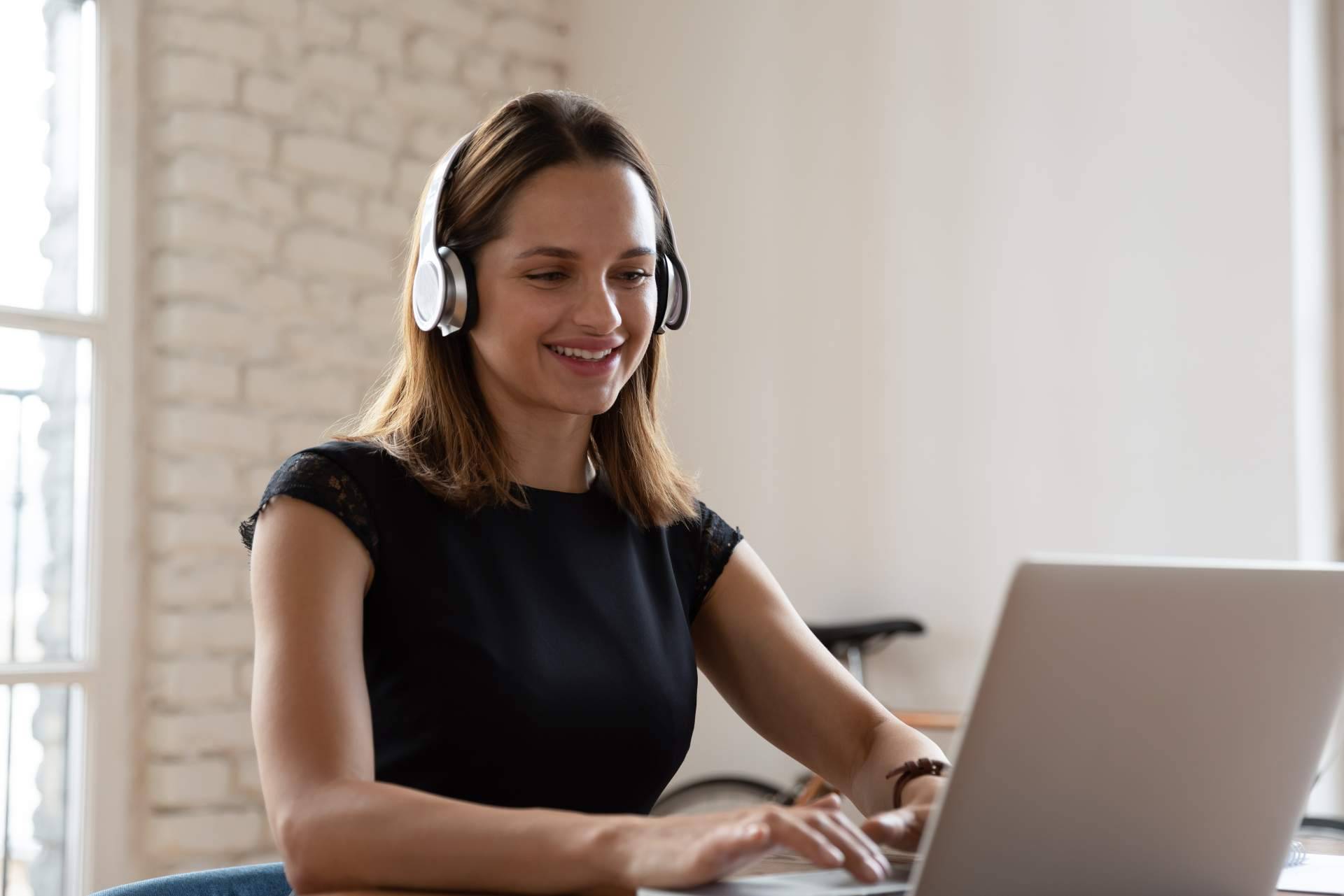 Los beneficios de contar con un asistente virtual en una empresa, por SVAE