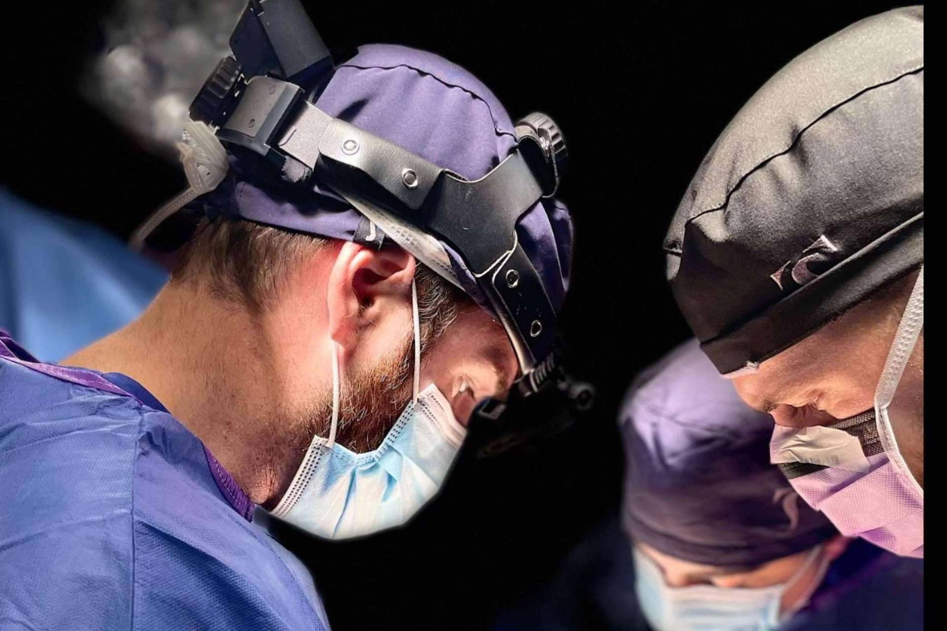 El Doctor Soler, referente nacional por su innovadora técnica mínimamente invasiva en Cirugía de Cadera, abre su nueva Clínica en Madrid