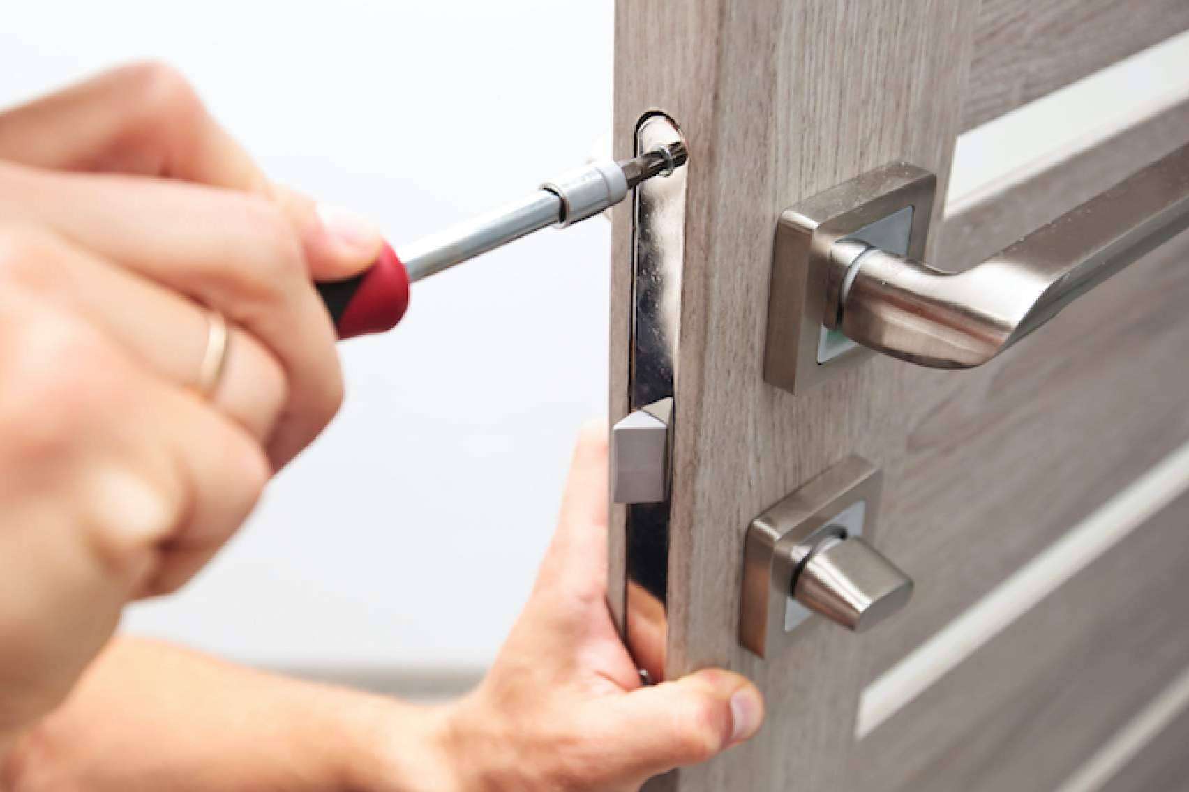 Mejorar la seguridad del hogar con el cambio de cerradura, con Cerrajeros Madrid