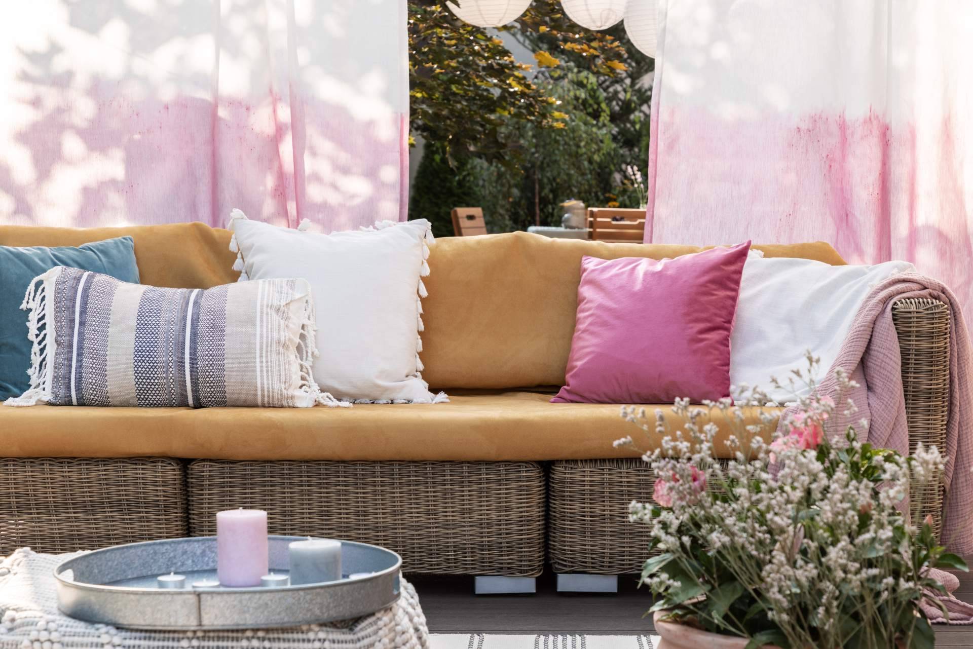 ¿Dónde encontrar diferentes tipos de sofás de jardín para todos los gustos? Decora Tu Jardín