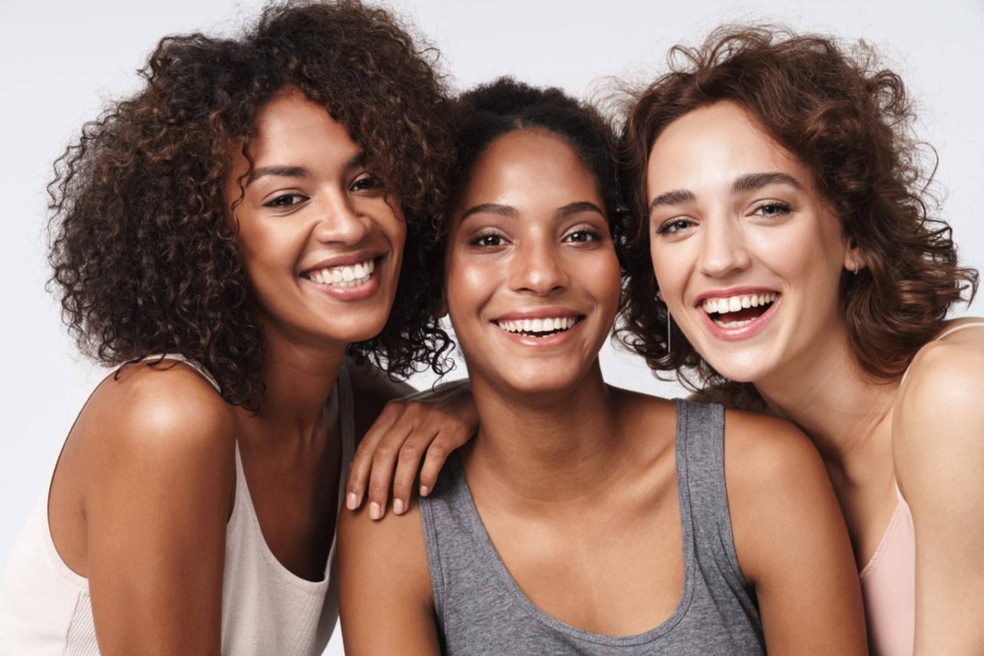 Salud y belleza con productos naturales en La Parafarmacia del Puerto