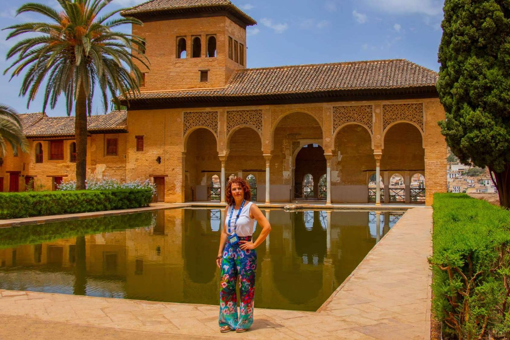 Visitas guiadas en la Alhambra de Granada de la mano de Arantxa Serrano
