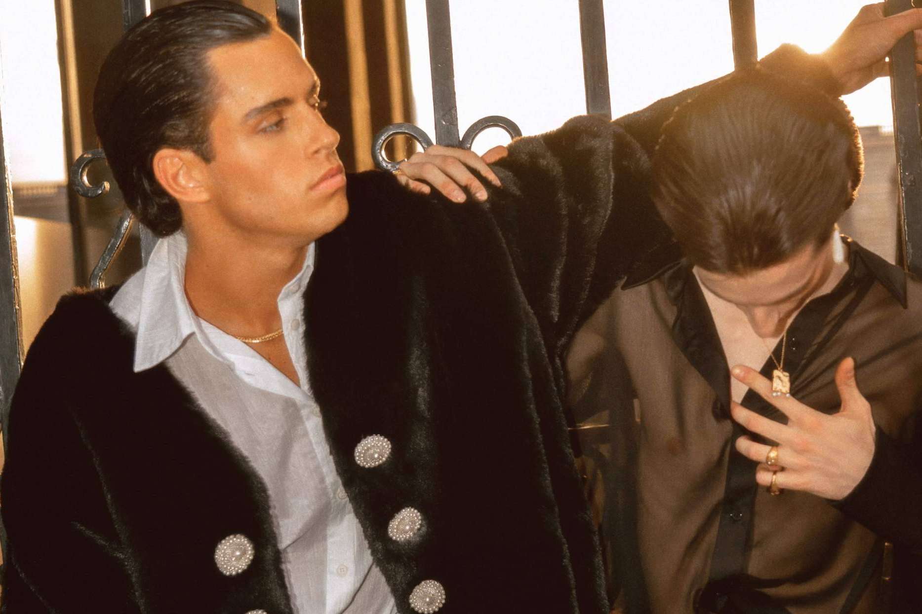 Lujo, éxito, ostentación y soberbia; Tukaos trae la moda yuppie a España