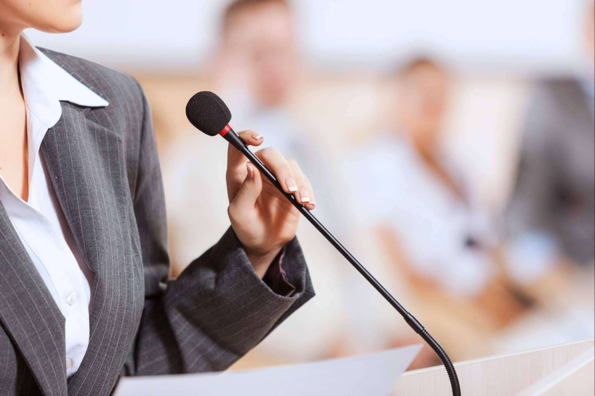 La importancia de hablar bien en público para el éxito profesional