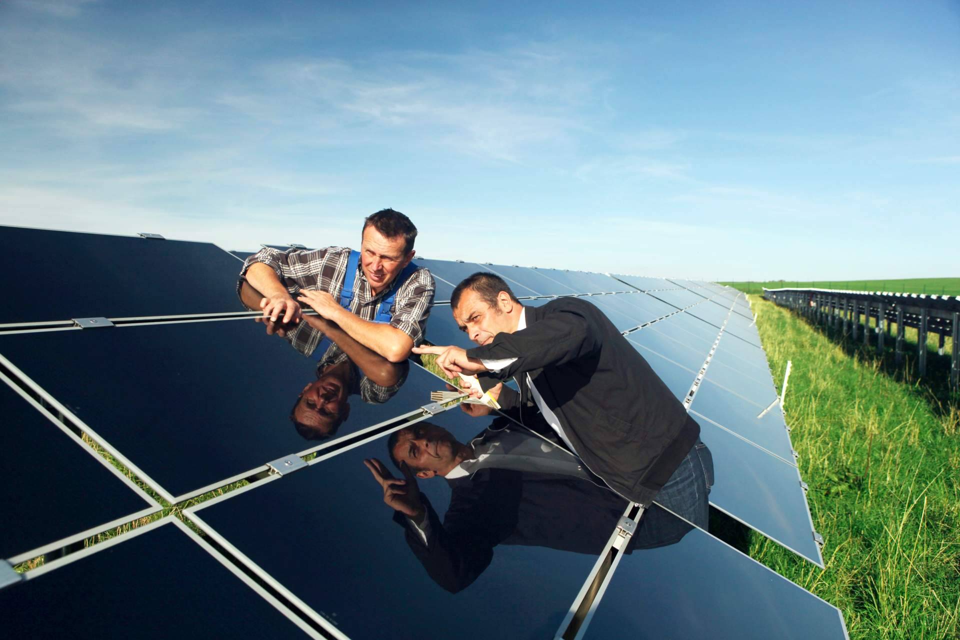 ¿Es posible alquilar placas solares?