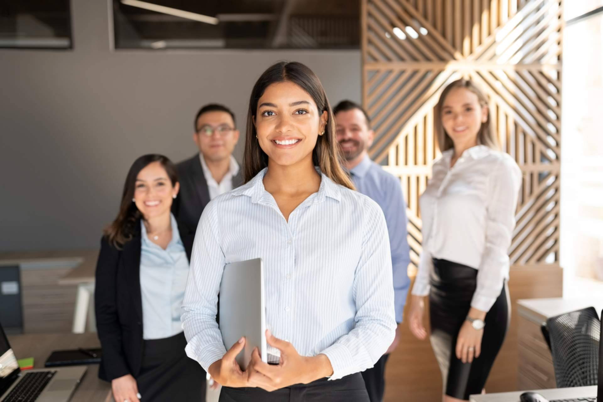 Las consecuencias negativas de tener jefes tóxicos en el trabajo, por Apoyo Psicológico Online