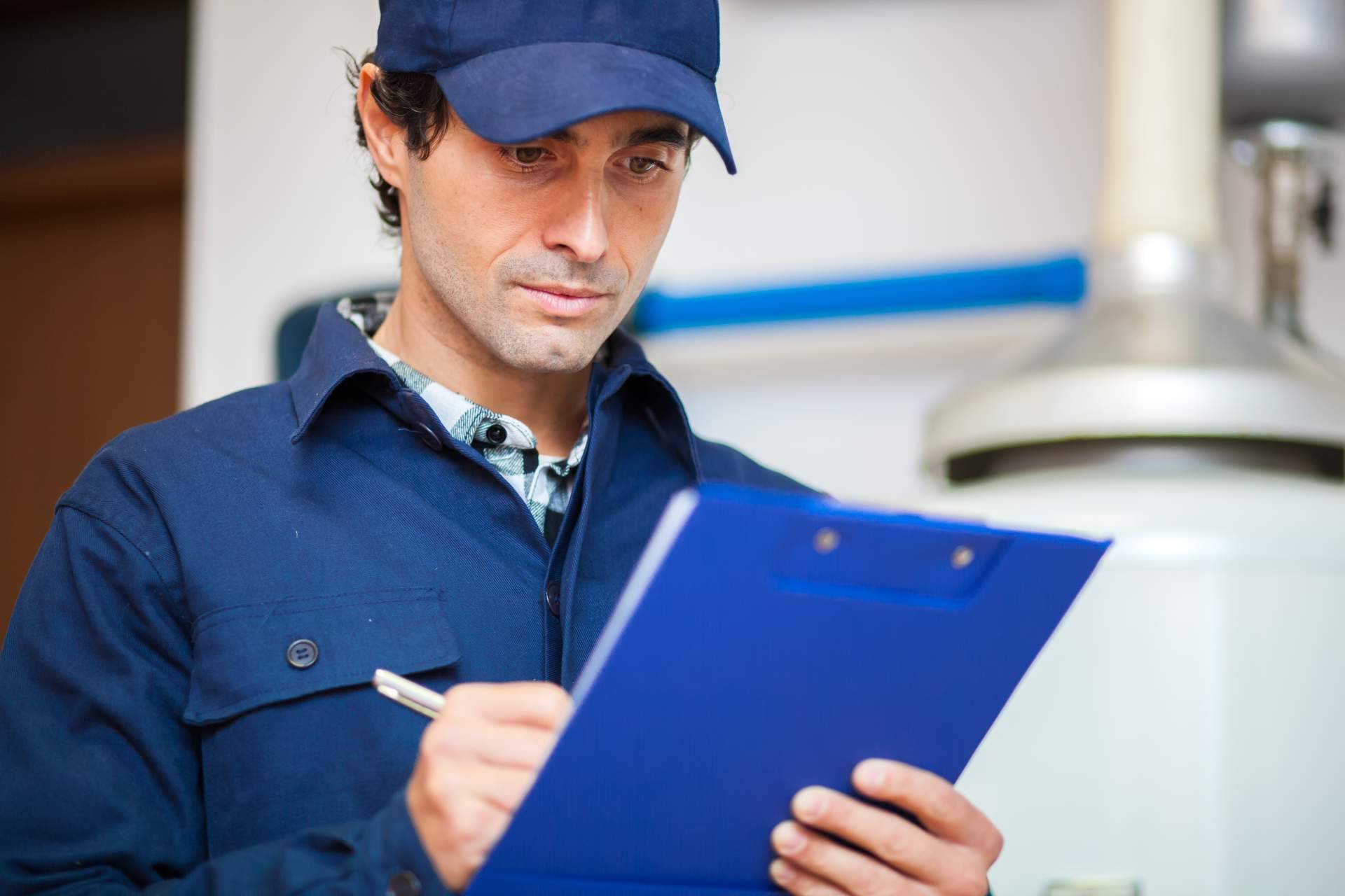 Desplazamiento gratuito a los hogares del equipo de Servicio Técnico AEG Cádiz