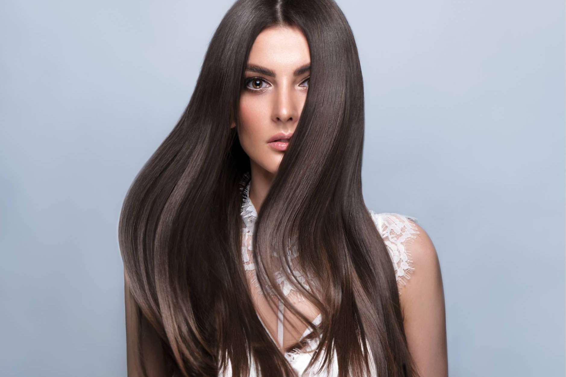 Cabellos brilloso sin efecto tabla, este es el secreto de muchas celebridades en el cuidado del cabello en Europa