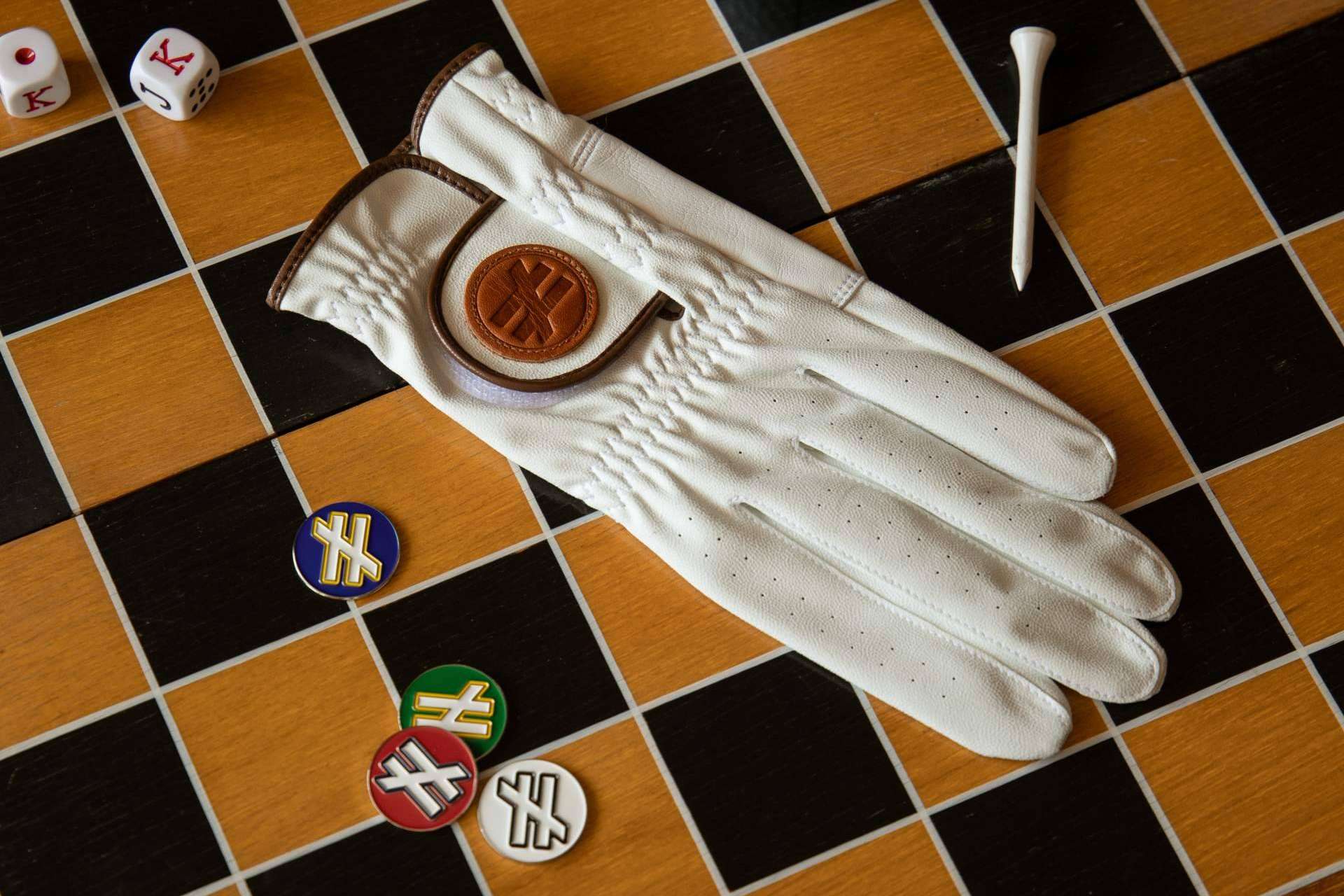 El éxito del Guante Retro de NGB en el mercado español avanza internacionalmente en Irlanda y Francia