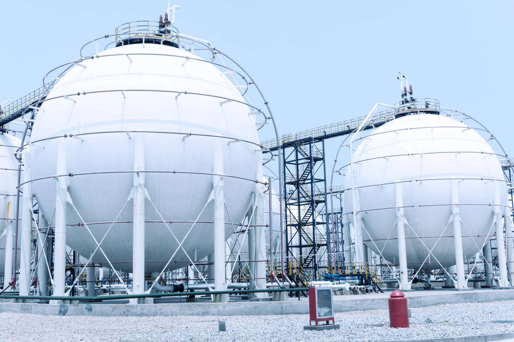 Ahorrar en la factura de gas natural de las empresas con Eneryou