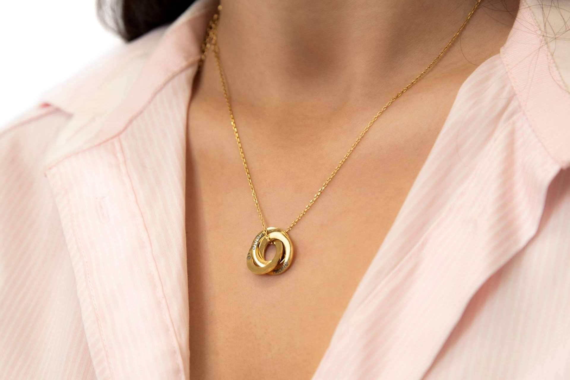 LePetiteMarie ofrece joyas personalizables y artesanales