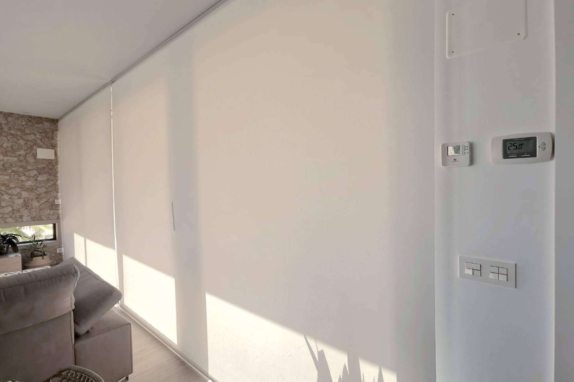 La clave para ahorrar energía en verano, control solar en el hogar