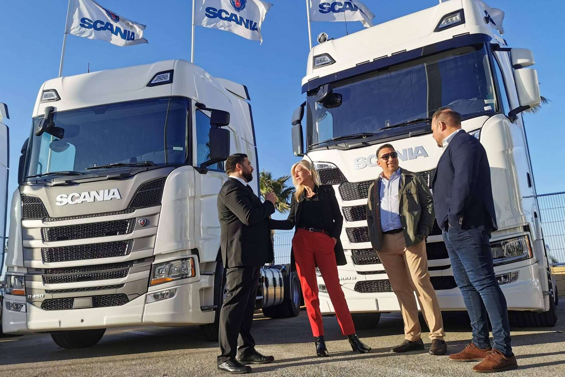 Orvipal, una de las primeras empresas de transporte de vehículos en España que apuesta por cabinas altas para su flota portavehículos