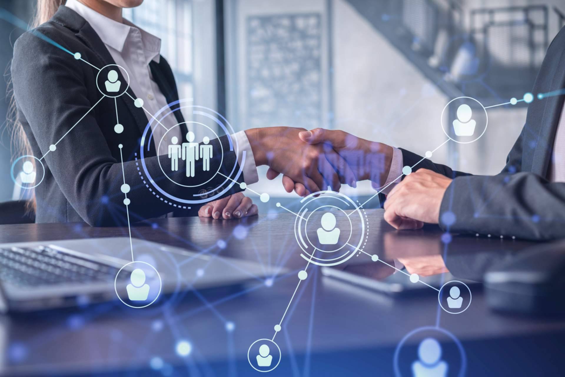 Desarrollo efectivo del personal en las empresas con la evaluación triangular