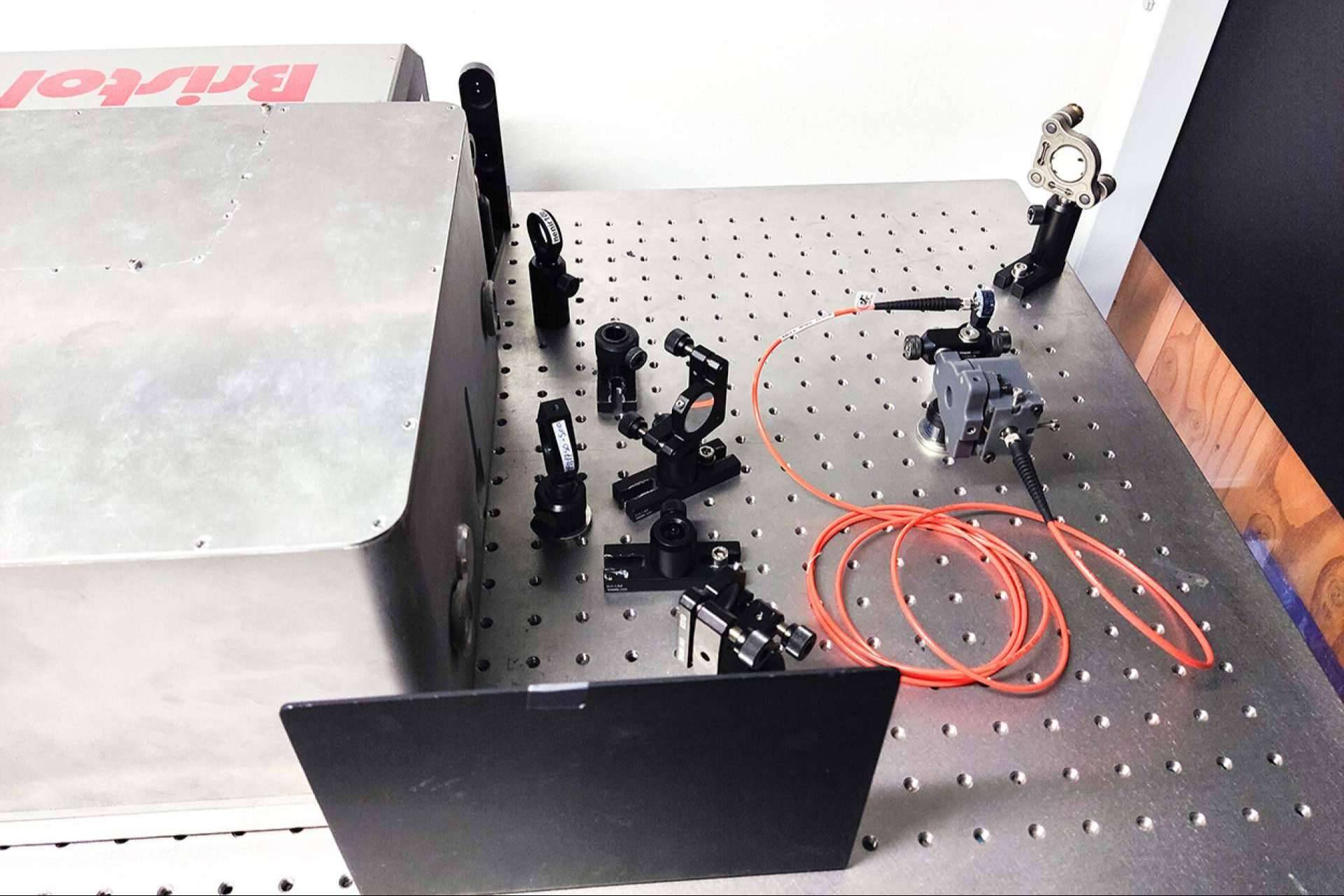 SKINSENS y su sensor óptico para diagnosticar cáncer de piel de forma no invasiva y en tiempo real