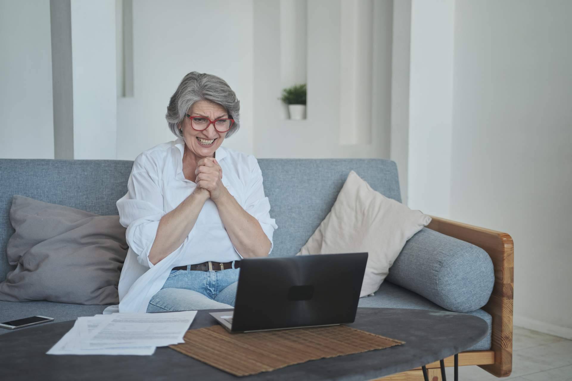 Helloteca y sus características diferenciales de su servicio para inmobiliarias
