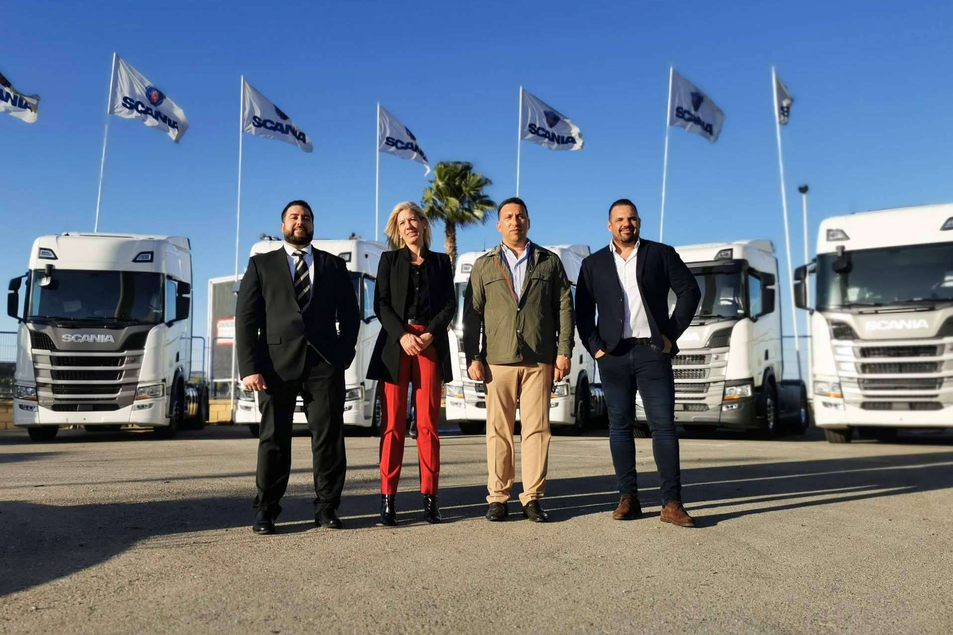 Orvipal ha comprado 50 camiones de la marca Scania de cabina alta para su flota porta vehículos