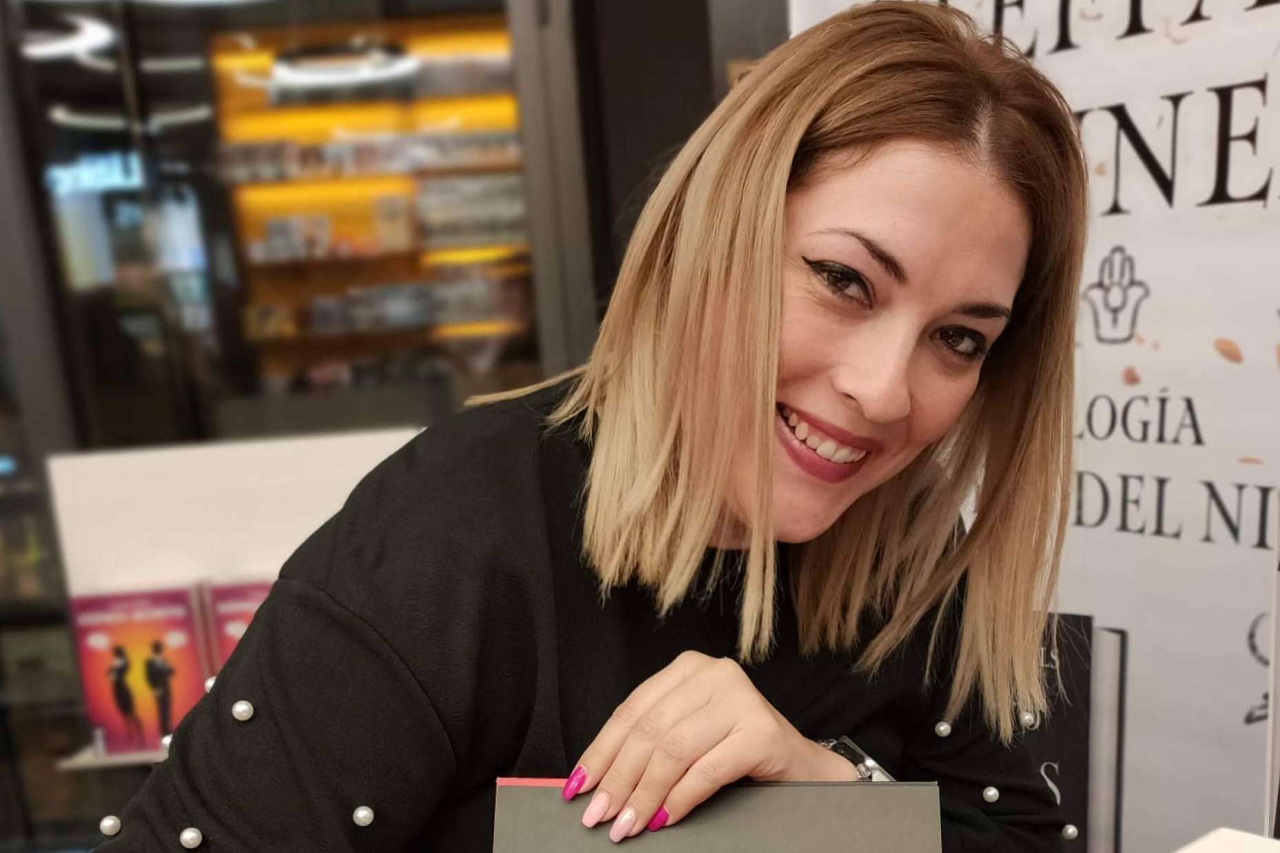 Belinda trae los libros de Angy Skay a la gran pantalla