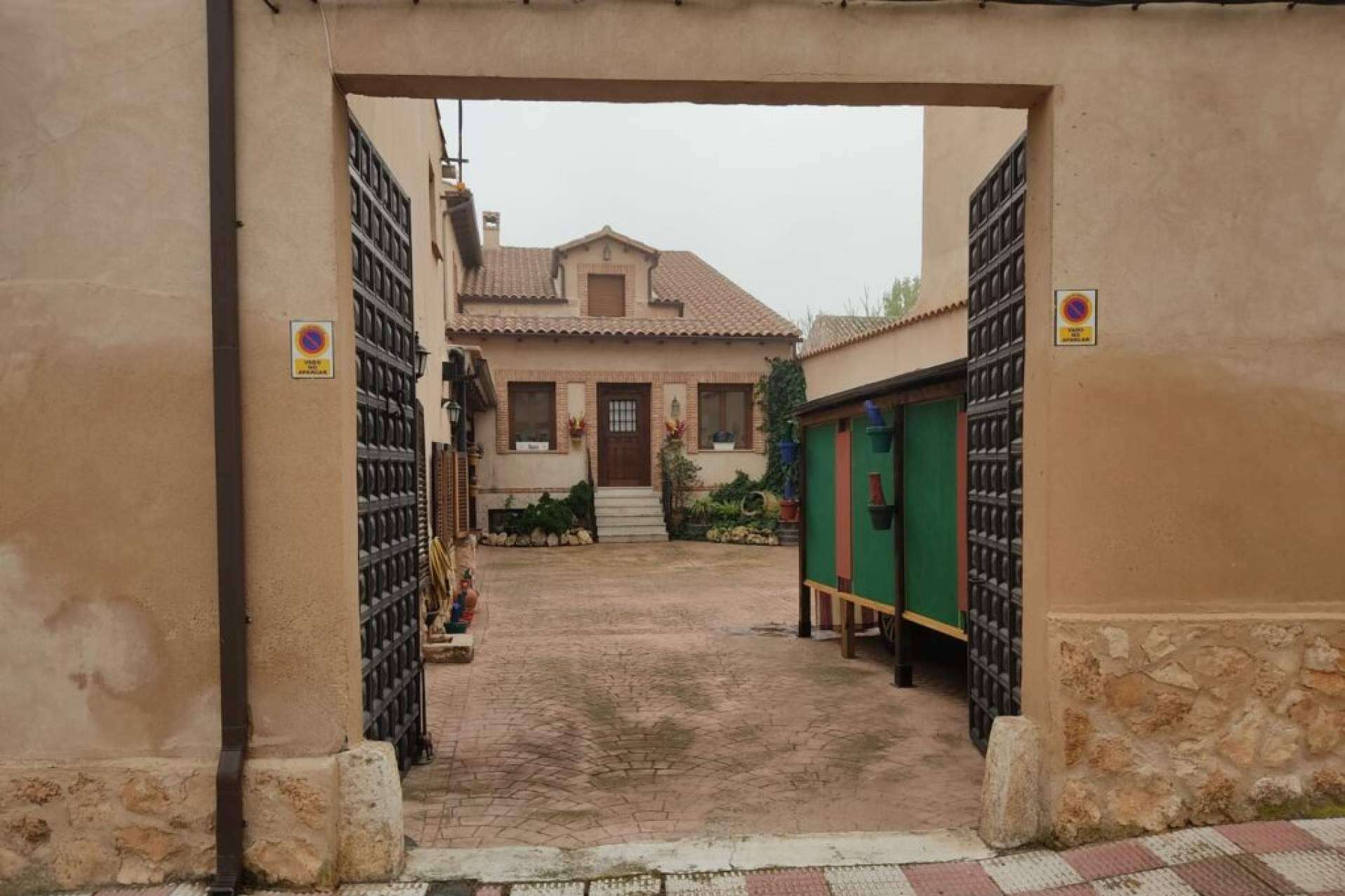 ¿Cuáles son las razones para considerar invertir en un negocio de hostelería rural en este momento?