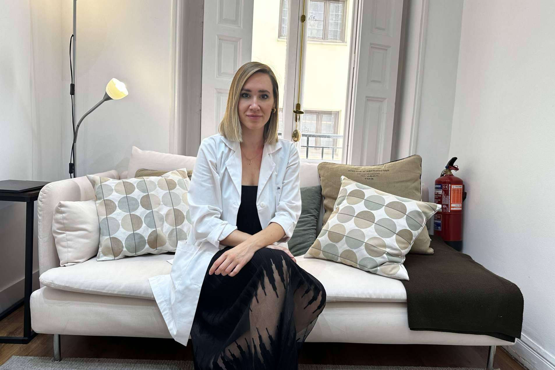 Con la Doctora Sandra Hermida, adiós a la sonrisa gingival en 15 minutos