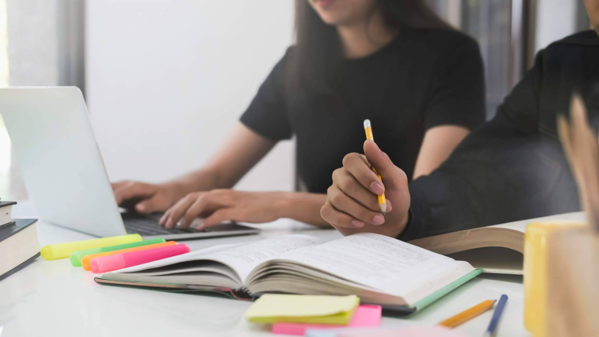 ¿Por qué contratar clases particulares al iniciar el curso escolar?
