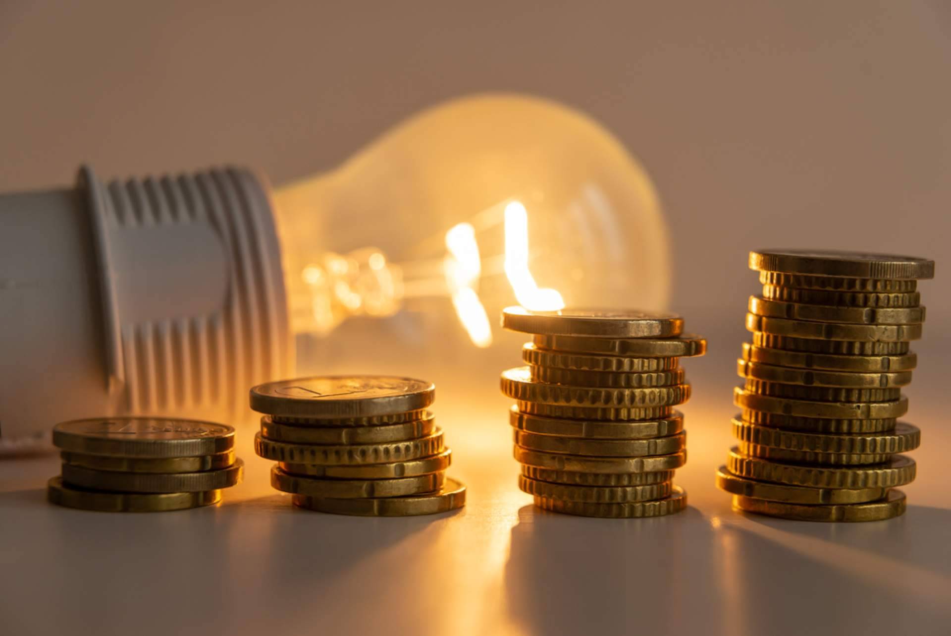 Cómo saber a qué hora es más barata la luz, con Apaga Luz