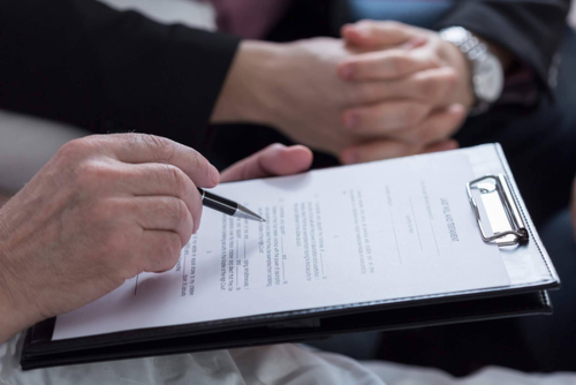 El contrato indefinido fijo-discontinuo; empleo estacional en España