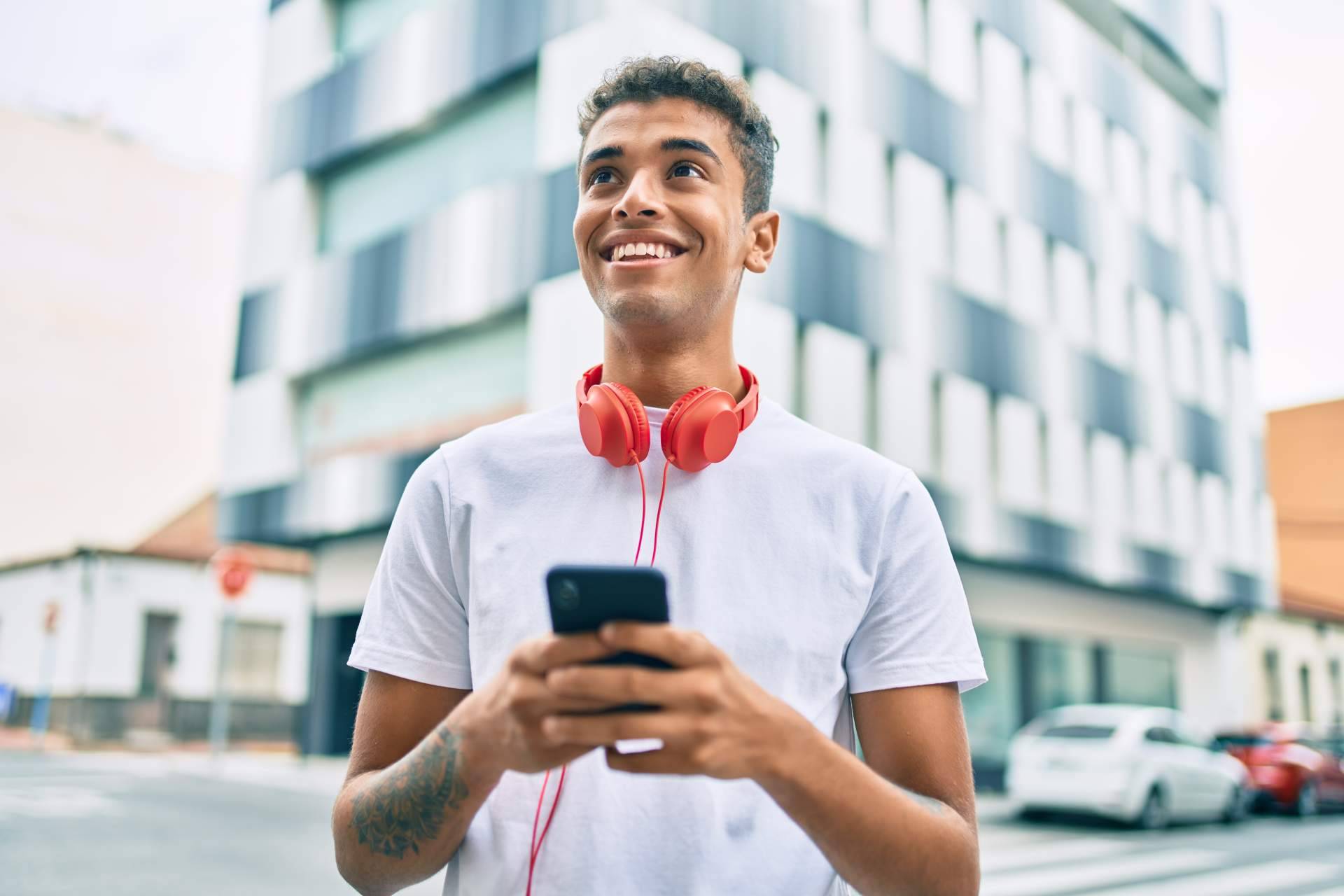 Revolución de la comunicación interna y el fin del uso del teléfono personal en el trabajo con Ommnio