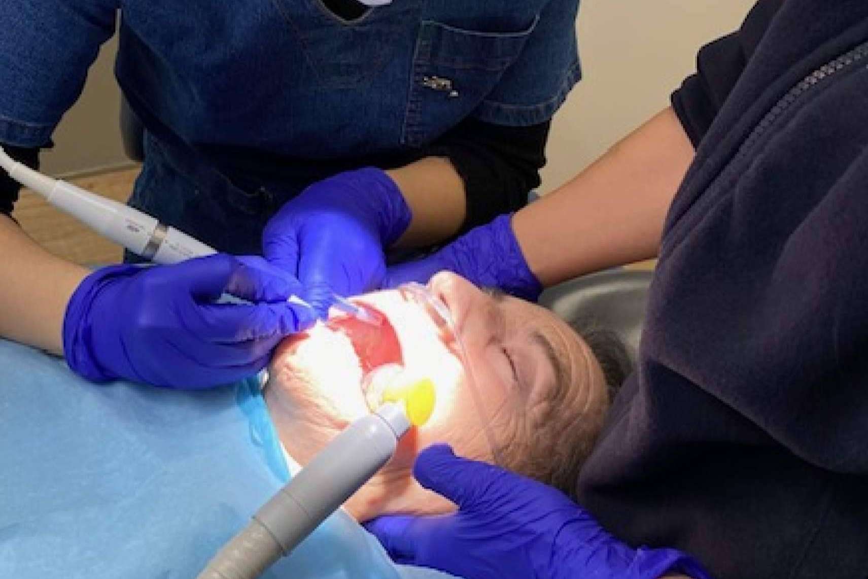 La sedación consciente para una experiencia sin miedo al dentista, Clínica Dental Ulman