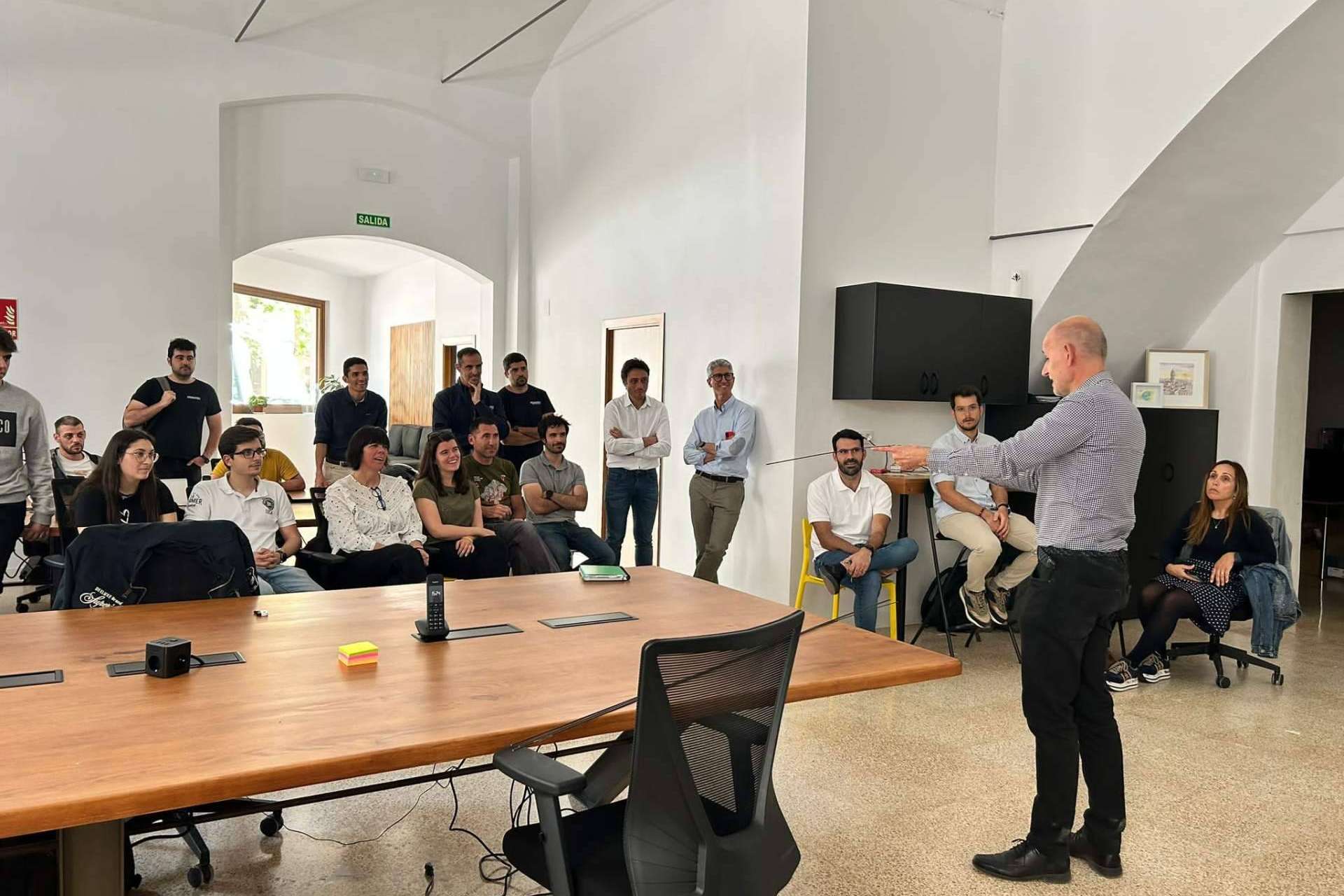 Etecnic realiza una semana para sus trabajadores, con la finalidad de trabajar el bienestar del equipo y la retención de talento