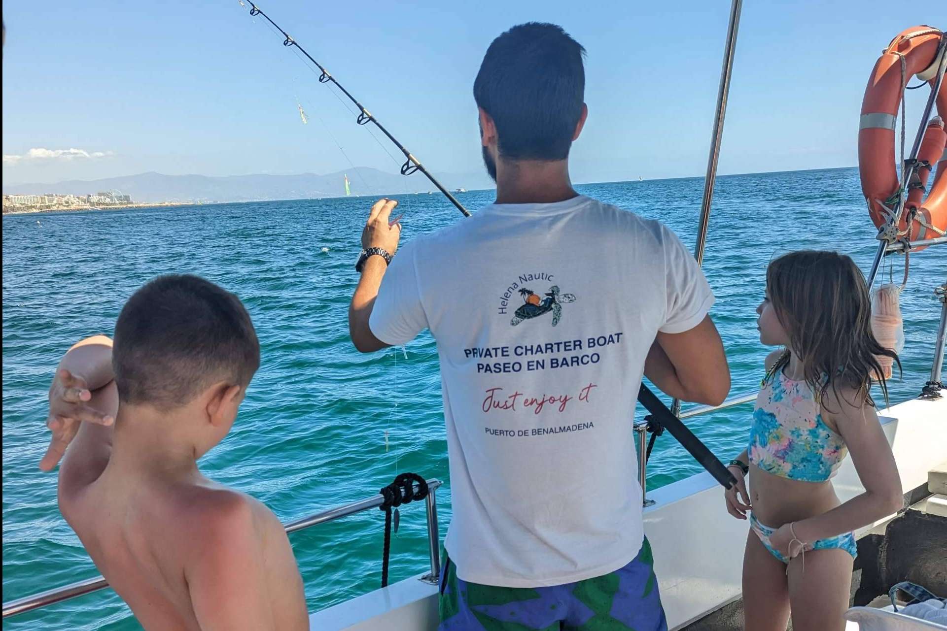 Pesca en Benalmádena de la mano de HelenaNautic