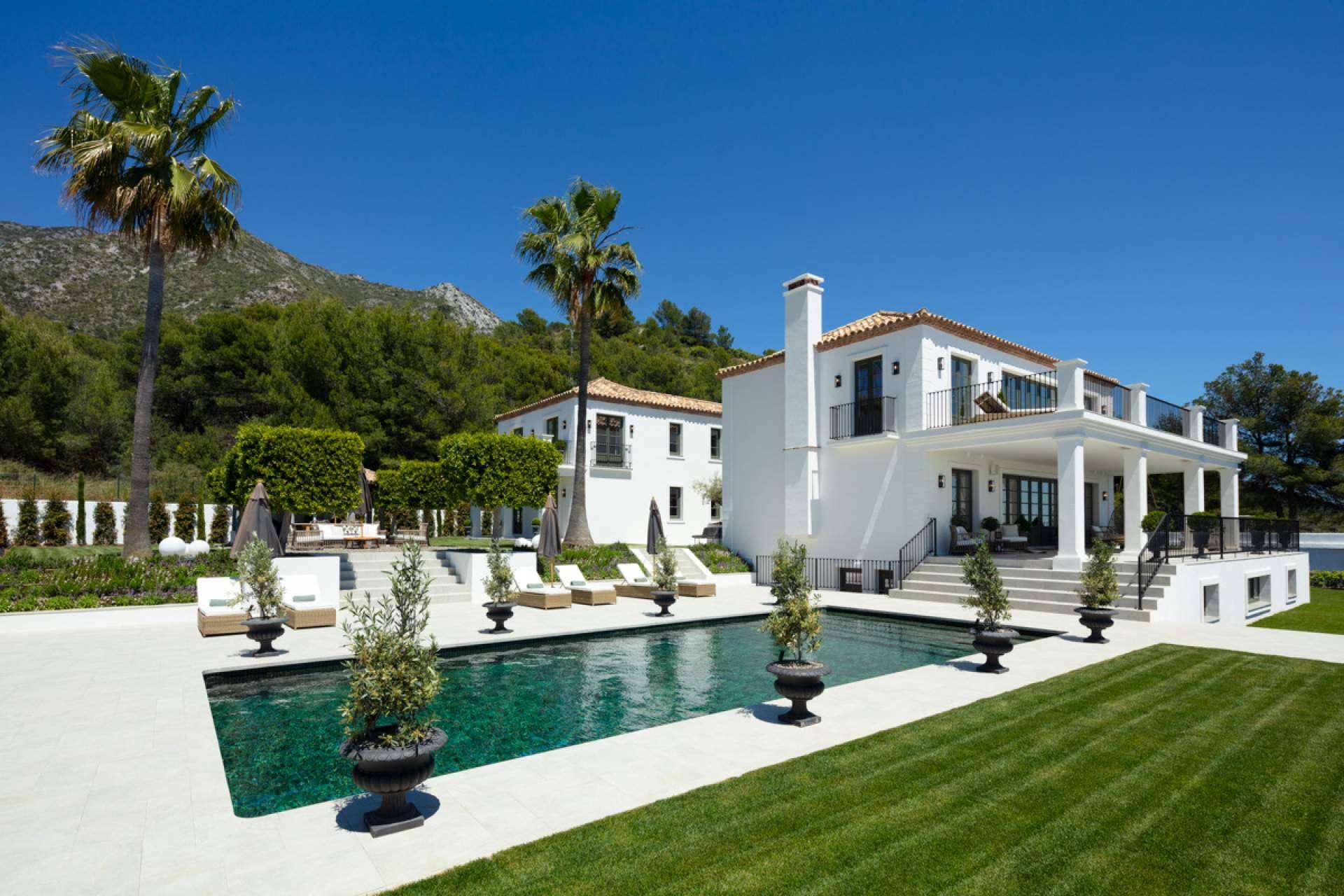 Zeuthen & Company cuenta con un extenso catálogo de villas de lujo en Marbella