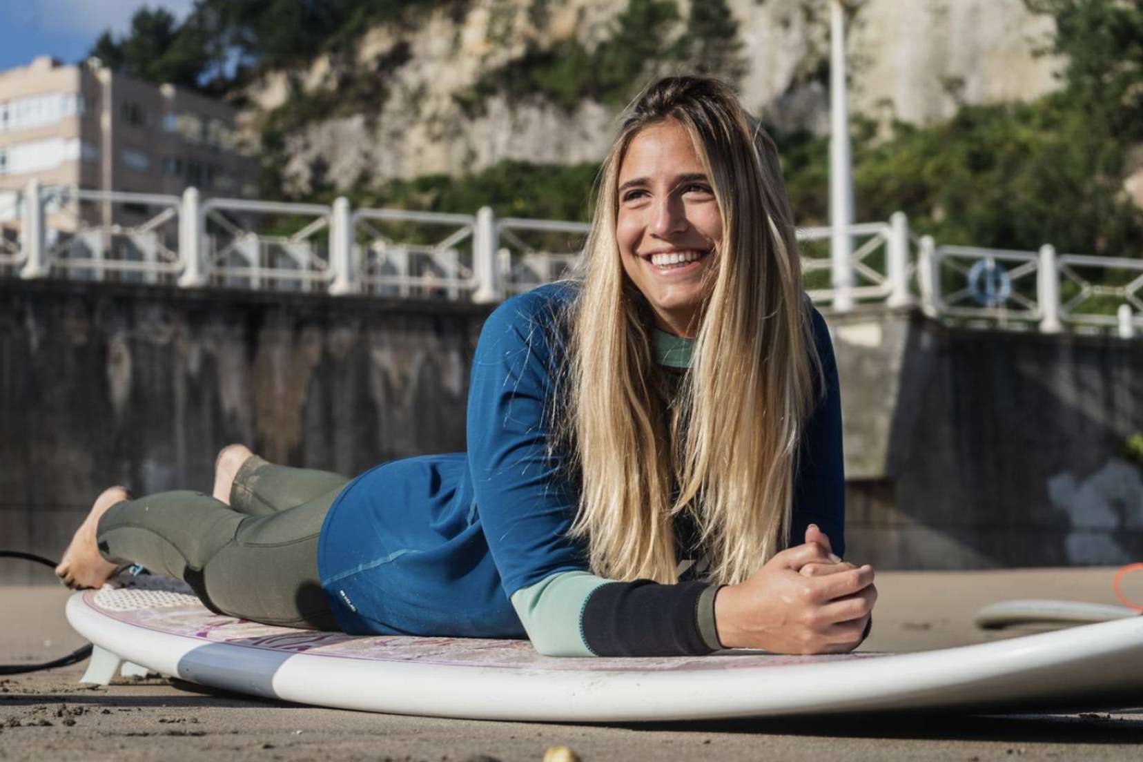 Family Surfers - Surfcamp Las Dunas, una de las escuelas surf Asturias ideadas para todas las edades y niveles