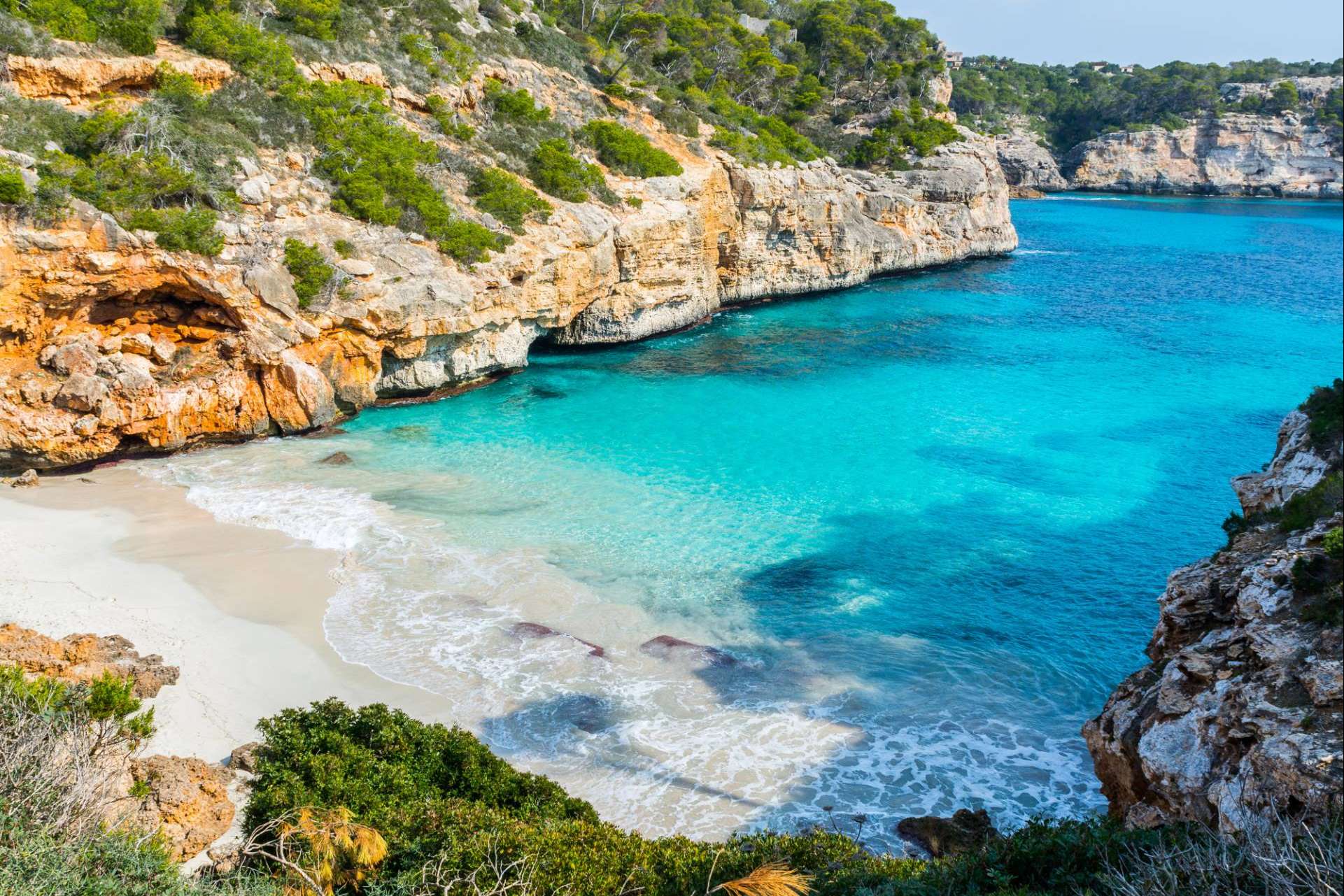 Descubriendo el encanto oculto de Mallorca, Cala Ratjada en Otoño