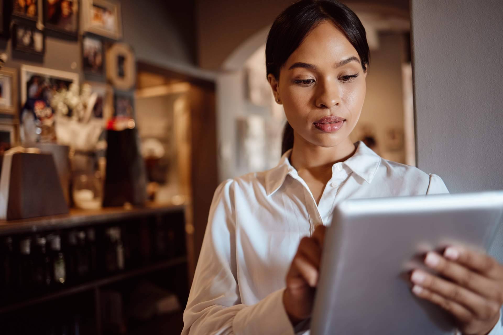 Cuáles son los beneficios de usar menú digital en los bares y restaurantes