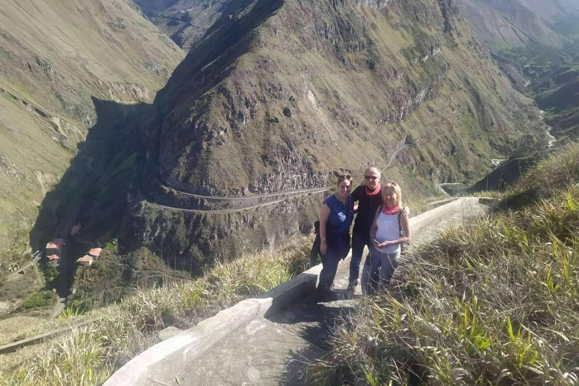 Visitar Ecuador con WanderBus Ecuador, una experiencia segura