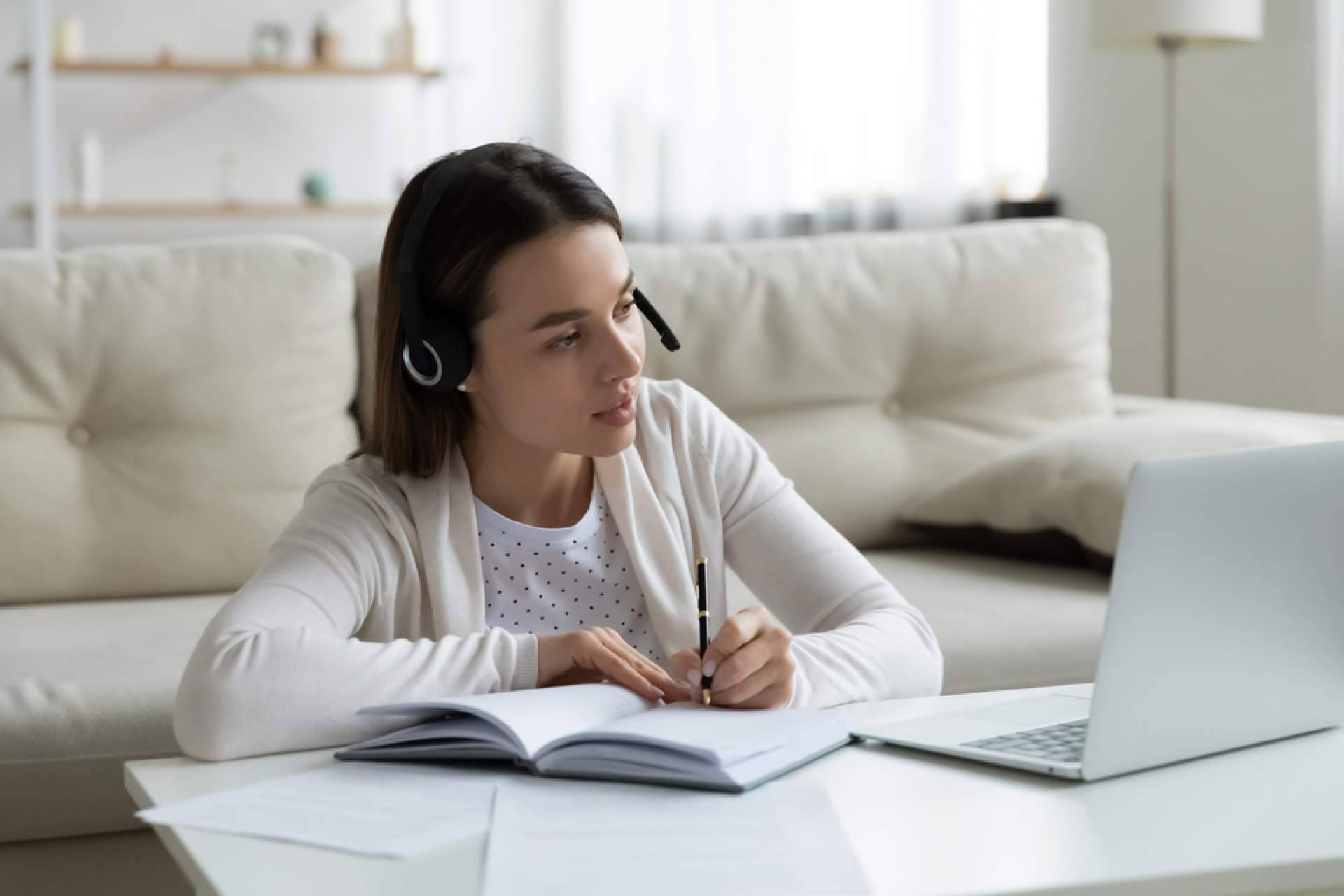 ¿Dónde encontrar teléfonos internacionales de atención al cliente?