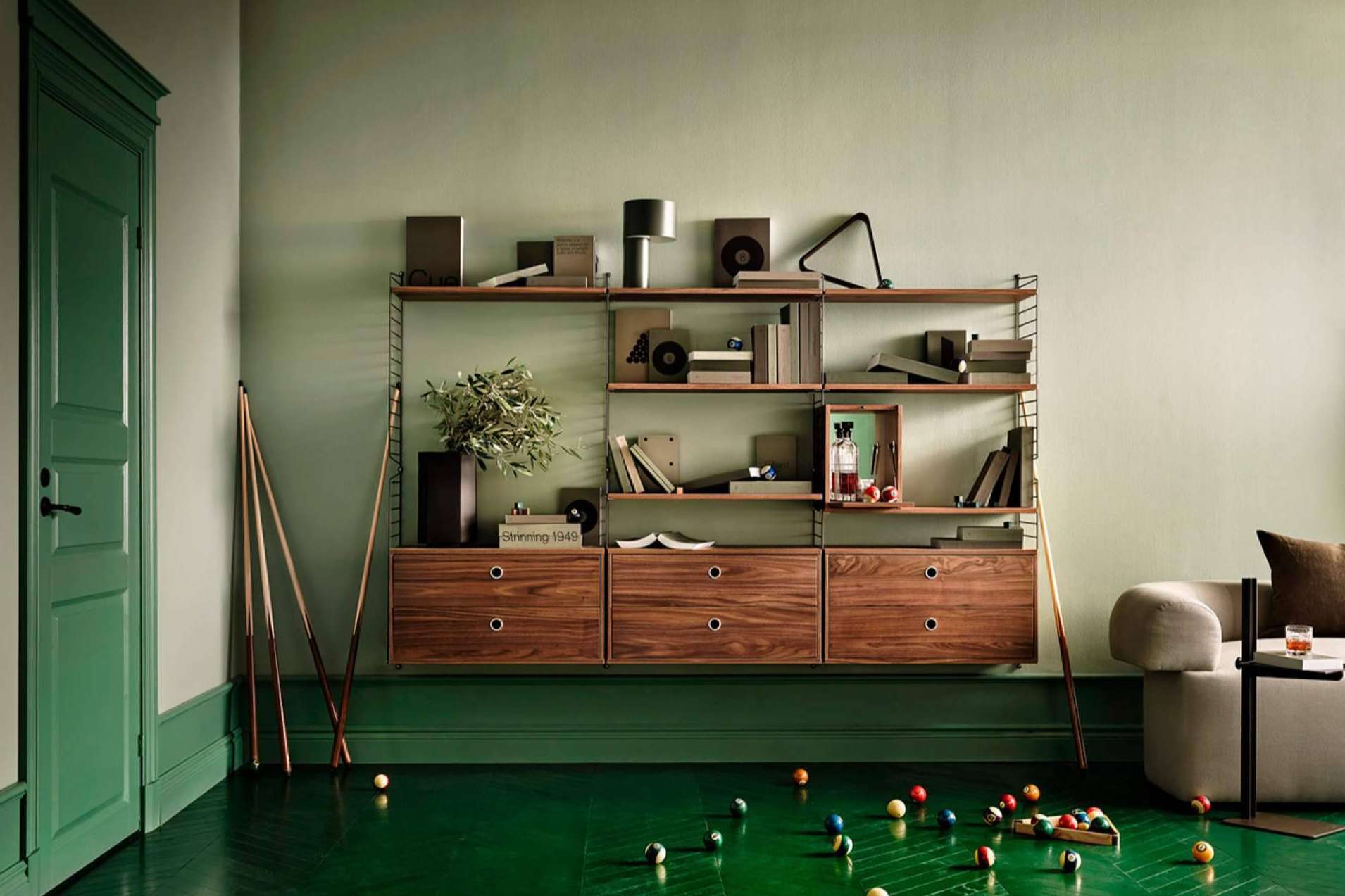 Decorar la habitación con las estanterías disponibles en Midimal Shop