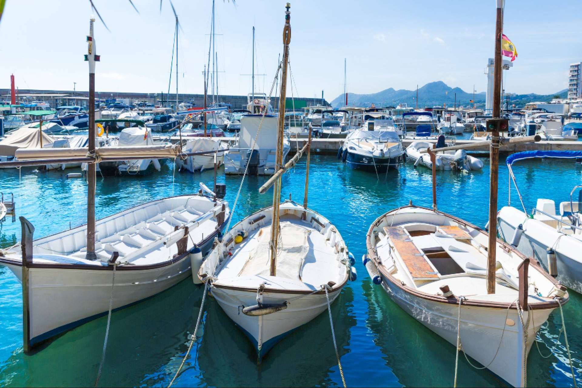 Cala Ratjada; la joya escondida para parejas enamoradas en Mallorca