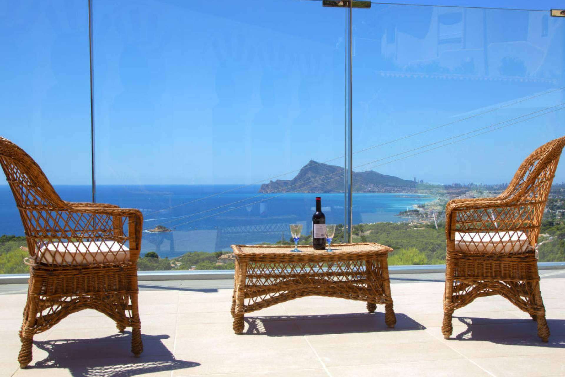 Villas turísticas y apartamentos en Costa Blanca