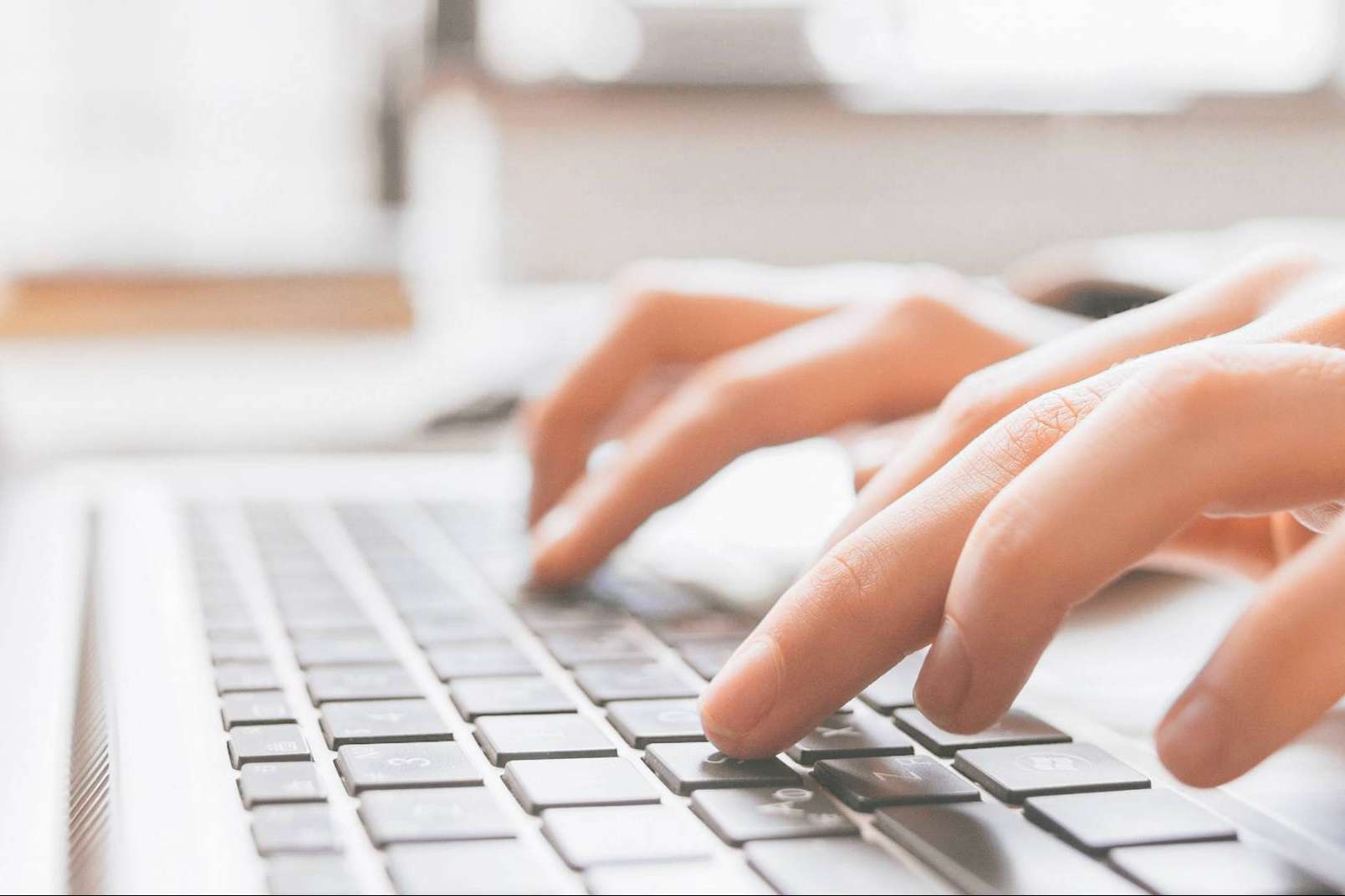 Cursos 100 % online gratuitos para autónomos y trabajadores con Título Oficial SEPE