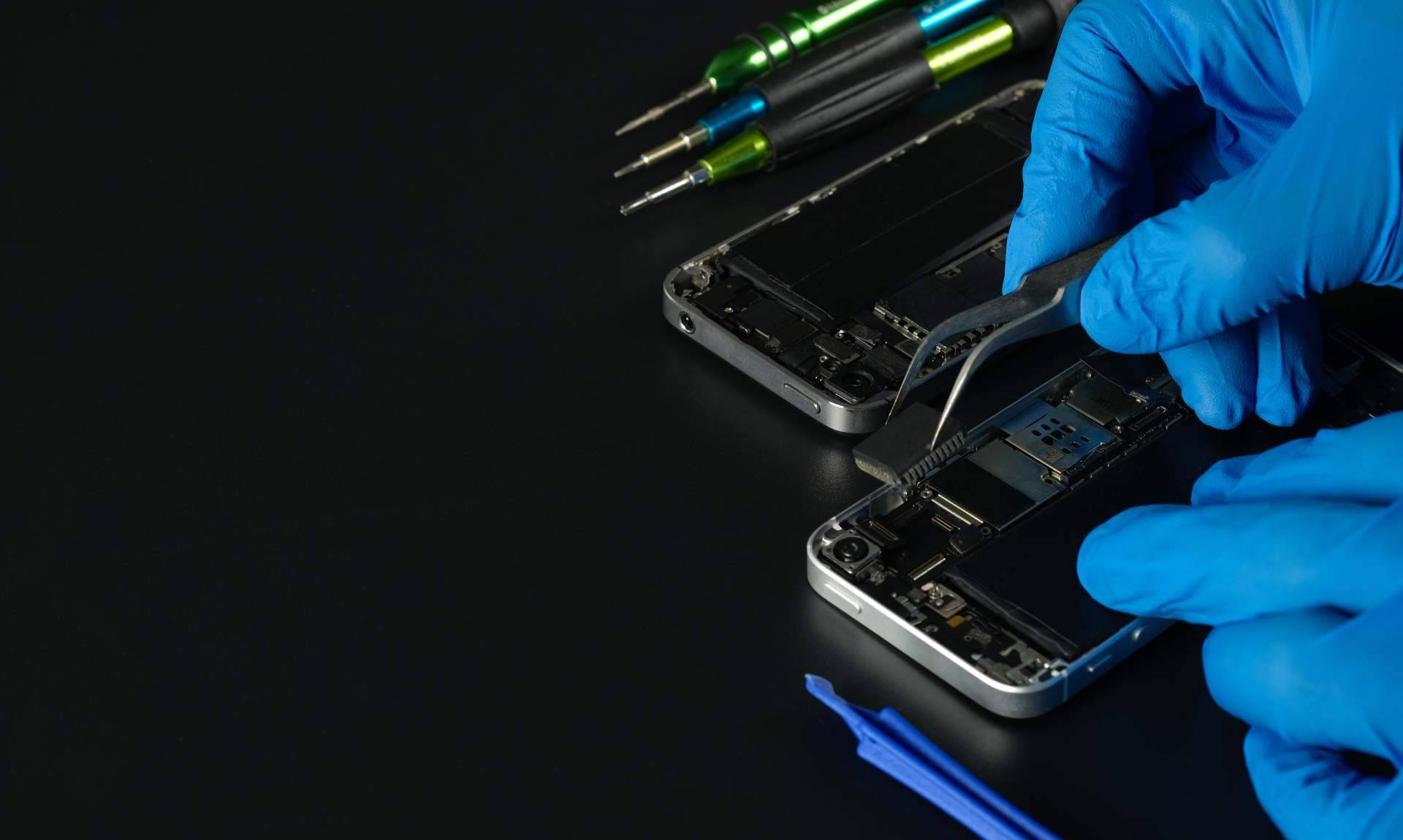 ¿Cómo es el servicio de reparación de iPhone?, de la mano de iRefurb