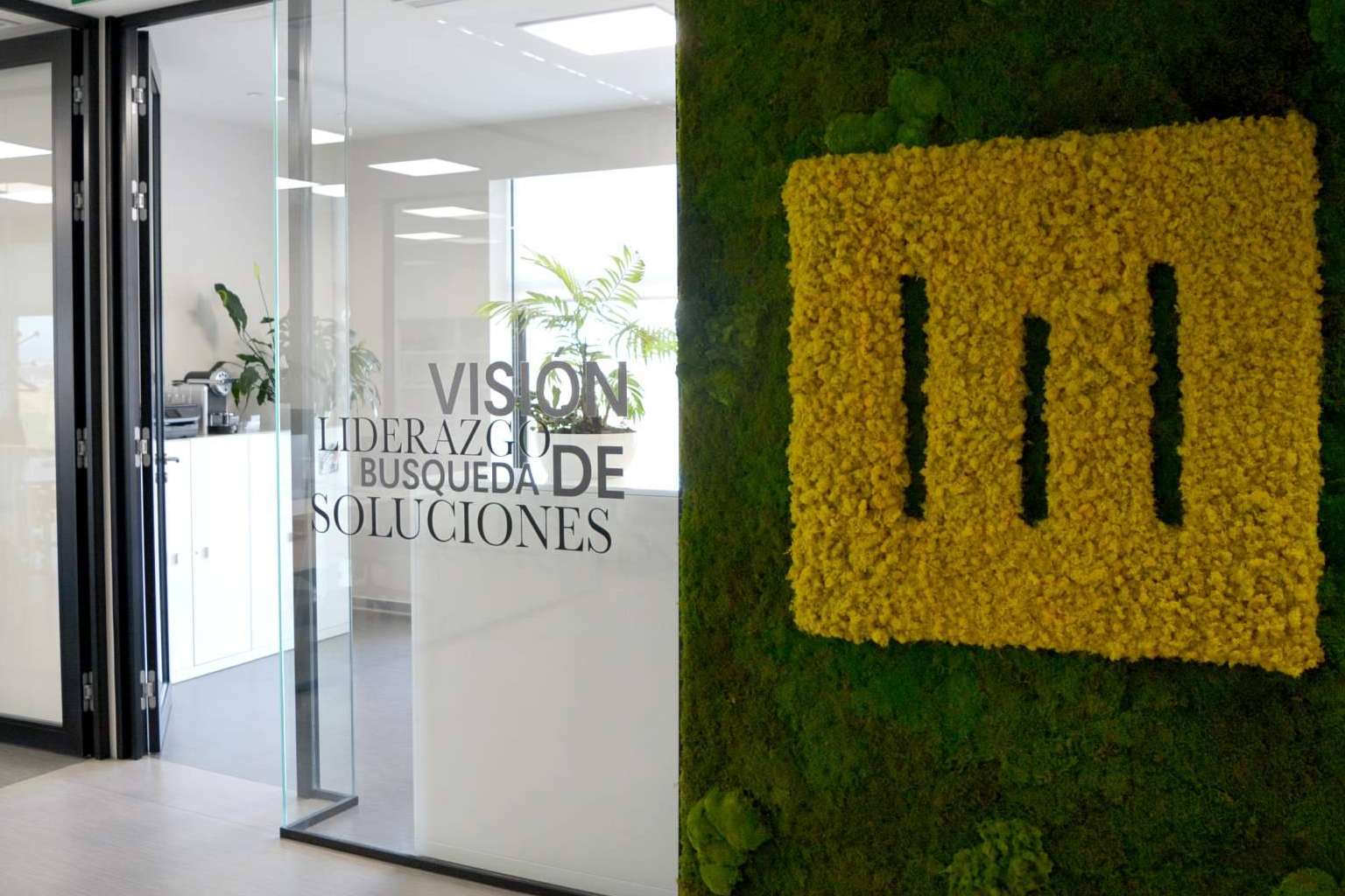 Evitar multas y cumplir con la Ley 2/2023. NOVA acompaña a los usuarios hasta la fecha límite
