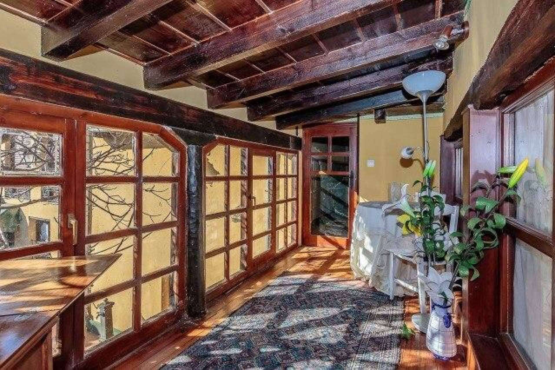 Disfrutar de la naturaleza y la tranquilidad en esta espectacular casa solariega en Banuncias, León