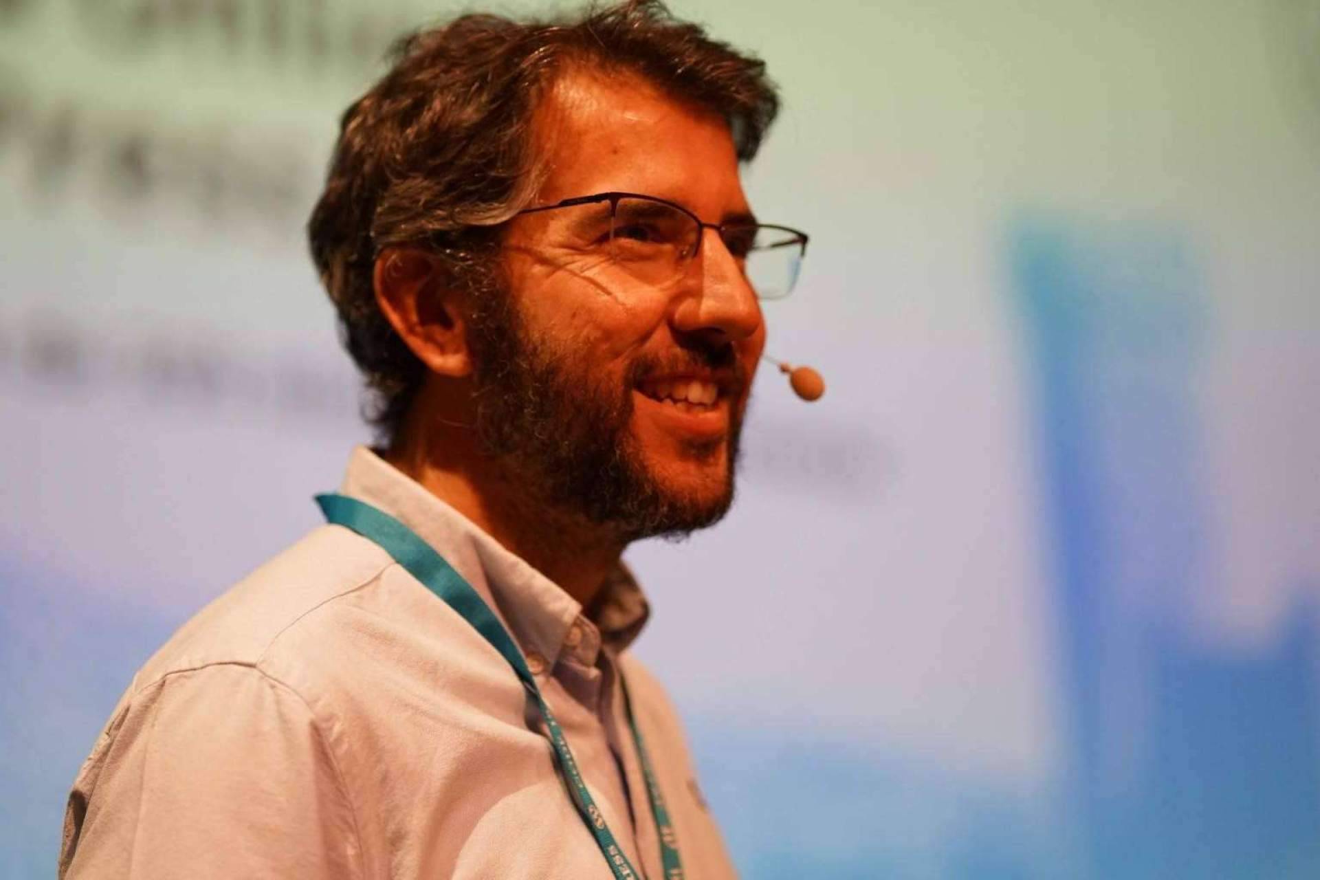 Gonzalo de la Campa; trabajar menos de 3 horas al día y ganar +10.000 € al mes sin moverse de casa