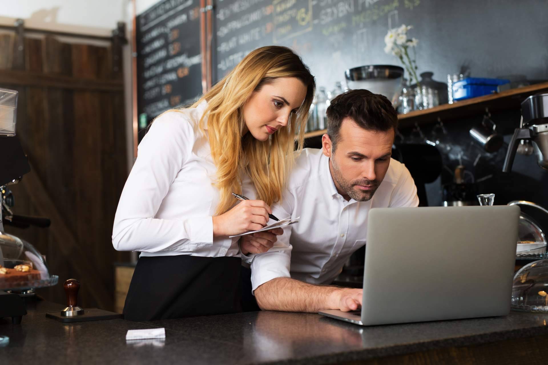 EGCI Escuela de Gerencia permite aprender todas aquellas competencias requeridas en la gestión de restaurantes con su oferta formativa