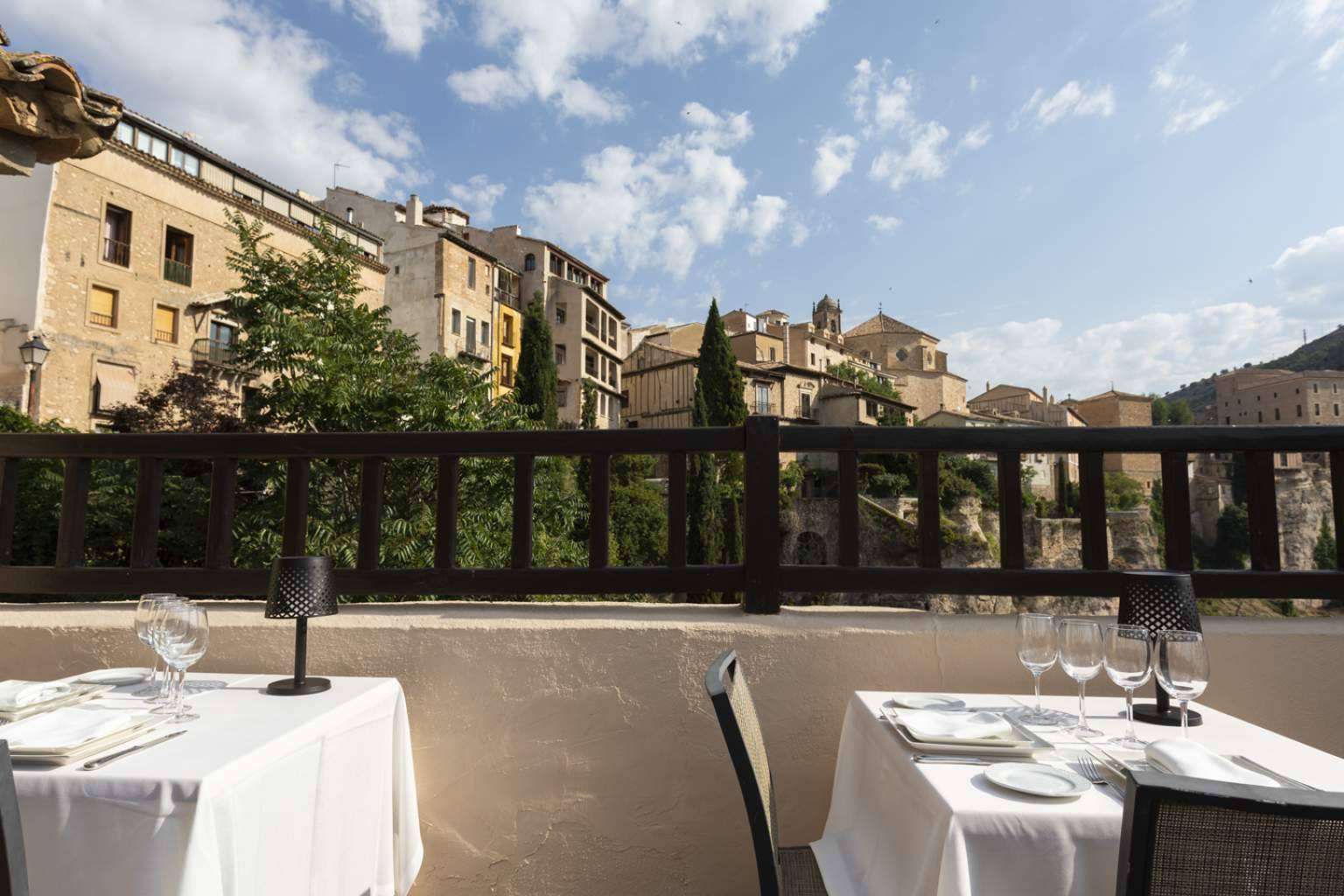 Celebrar comidas para eventos y celebraciones en Cuenca